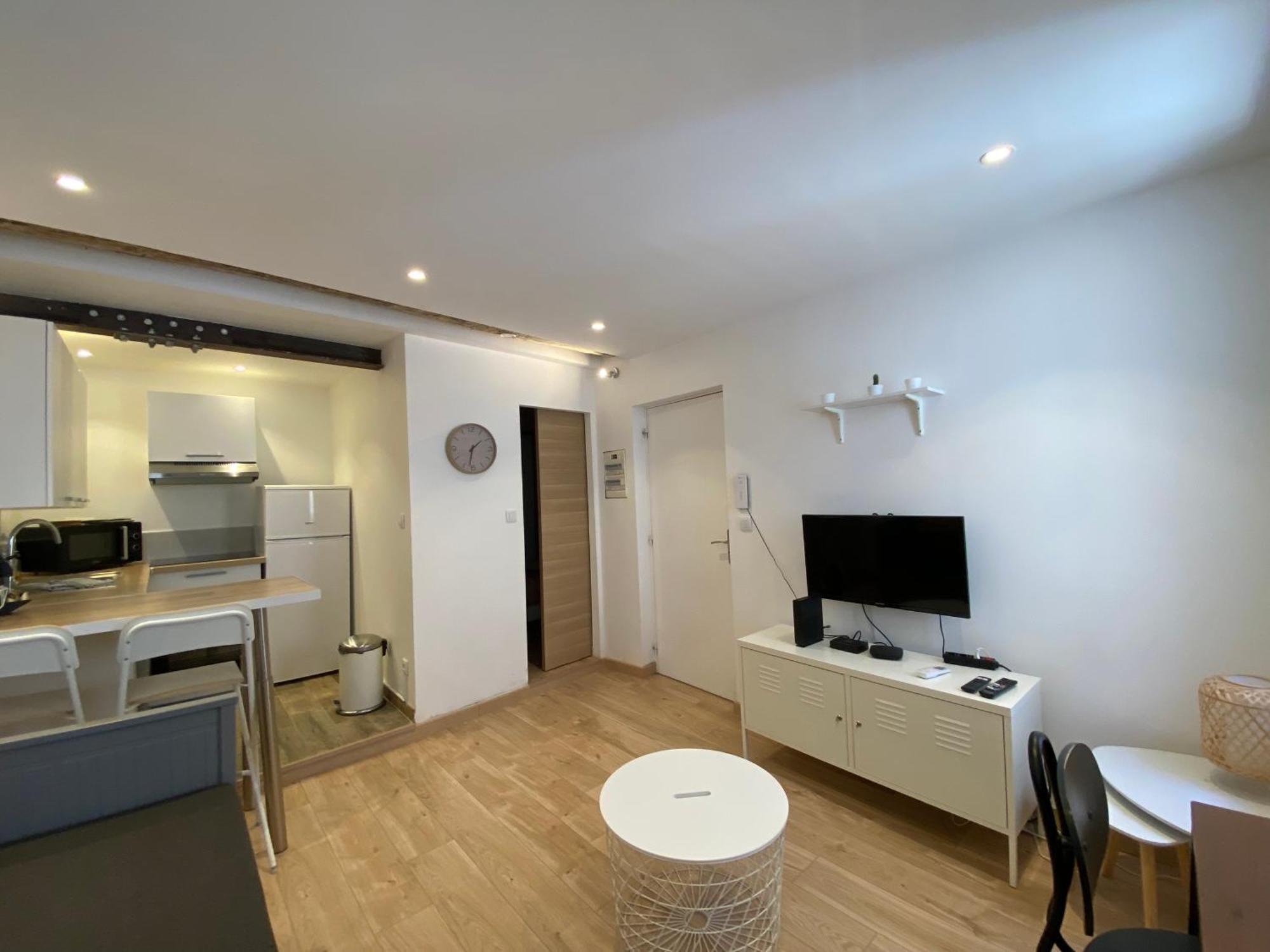 Fanny Wifi Climatise Tout A Pieds 4 Personnes ลาซิโอตาต์ ภายนอก รูปภาพ